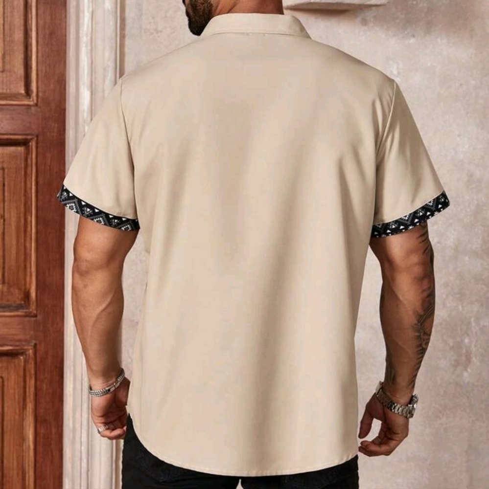 NWOT Manfinity Button Down Loose S/S Shirt w/ Geometric Print, 1X, Khaki… - Picture 2 of 6